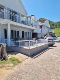 Beachfront property, Victoria Bay, Garden route - 4