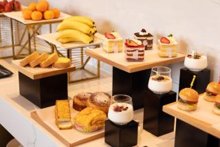 Nostalgia S Hotel Beijing Qianmen Street & Tianqiao Performing Arts Center 时光漫步S酒店 北京前门天桥艺术中心店 Free fresh ground coffee,Free laundry service - 9