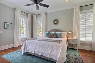 Congress Street Retreat - 6