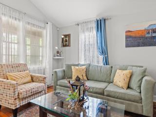 Craftsmith Cottage - 2