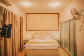 BBQ,Canoe,KTV, Port Pickup Included - 8