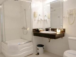 Cong Doan Viet Nam Hotel - 9