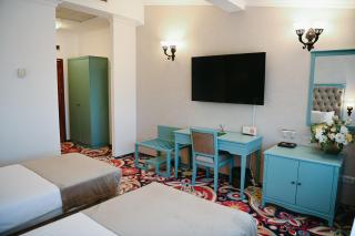 Hotel La Castel Iasi - 1