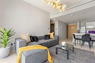 Silkhaus Stylish 2BDR Stay in Radiant Boulevard - 6