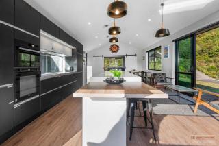 Raptors Haven - Kinloch, Taupo - 6