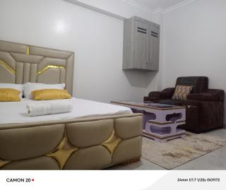 Prift Royal Apartments - 4