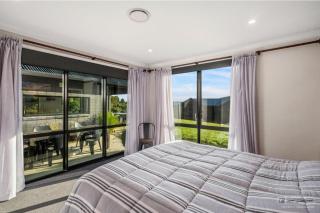 Raptors Haven - Kinloch, Taupo - 1