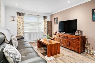 Charming 2BR Oban Home - Quiet area with free parking - 8