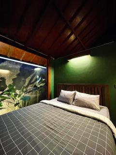 Iron Oak Villa Bali - nearby Canggu - 1