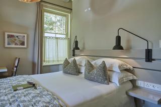 The Robertson Small Hotel and Spa by The Living Journey Collection - 8