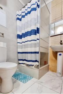 Второй Этаж, Рядом ЖД Вокзал, ОХМАТДЕТ - 9