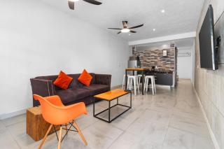 Stylish Apartment Near "Los Muertos" Beach - 2