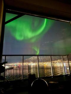 Sweet little Penthouse, amazing view - 6