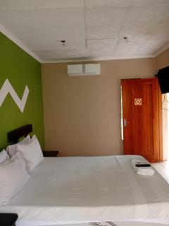 Nomanini Guesthouse - 6