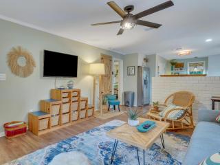 Salt Palms Cottage - 9