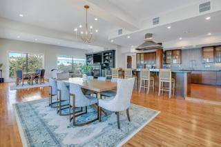 Sky Suite at 300 Drayton - 6