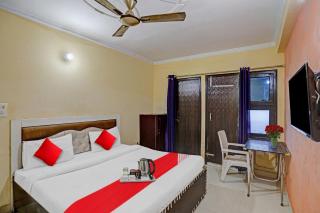 Hotel O Crossing Hotel Ghaziabad Railway Station - 1