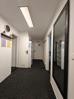 Modern Apartments Neuburg 29 - NEU - 2 Zimmer - 4 Separate Betten, Komfort, Top Ausgestattet, Smart TV, Wi-Fi - 6