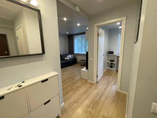 Modern 1BR Haven near Two Parks - 7