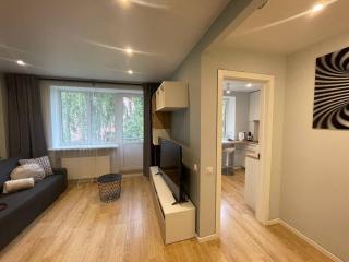 Modern 1BR Haven near Two Parks - 3