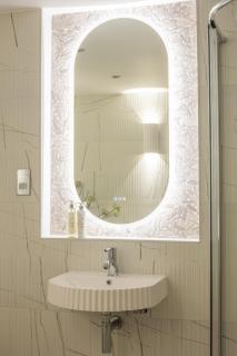 Luxury cottage with high-end bathrooms - NEWLY REFURBISHED - 7