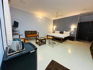 Golden Pearl Beach Resort - 6