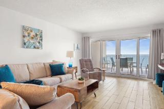Gulffront 2 Bedroom Condo with Panoramic Views - 6