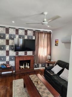 Bottlebrush Retreat Geraldton - 2