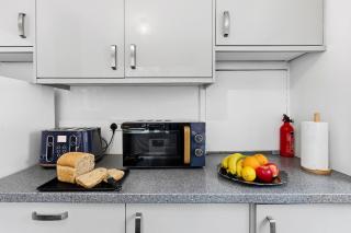 Modern Home close to Events with Parking - 6