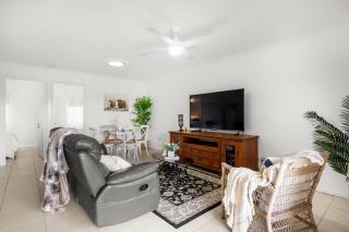 Meadow View Farm Cottage - 2