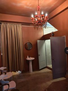 Bangkhunnon Station Hostel - 2