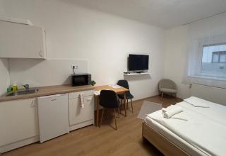 Hungaria Apartments - 3