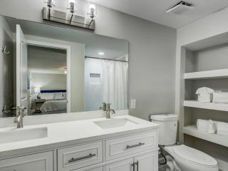 Beachside Villa Collection - 8 Bedroom - 6