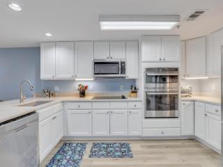 Relax-Unwind-Enjoy - 4