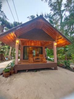 Phayam Coconut Beach Resort - 2