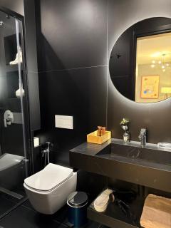 Positive Vibe Luxury Apartment with gated parking - Vlorë - 1