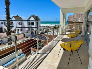 Beachfront Bliss in the Heart of Jeffreys Bay - 0
