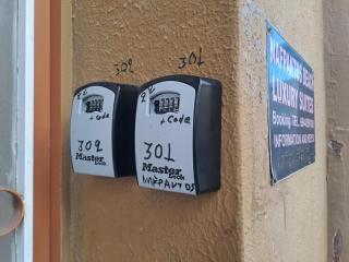 NAFPAKTOS Beach luxury Suites - 7