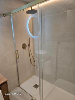 Lhome Sevilla Triana - 2