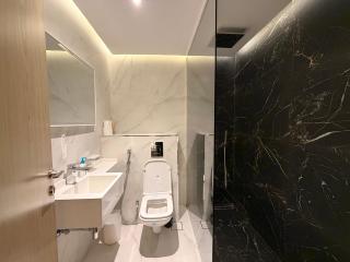 Upgraded 2 bedroom at Dubai Marina - 4