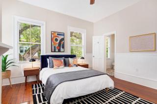 West Park Suites Unit D - 6