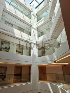 Stylish New Studio Apartment with Balcony - 4