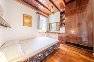 Priest's Traditional Mansion - 7