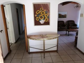 7 Bedroom House - Summerstrand Port Elizabeth - 4