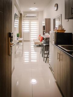 The Bat Cave 3 at Coast Residences Pasay - 7