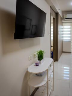 The Bat Cave 3 at Coast Residences Pasay - 3