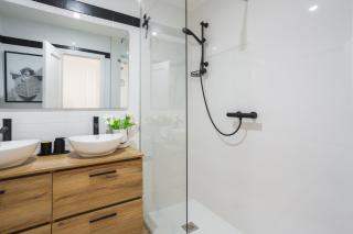 Mediterranean Breeze Beach House - 8