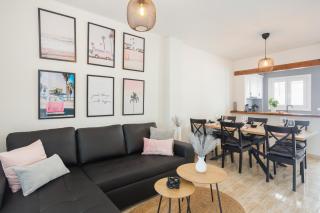 Mediterranean Breeze Beach House - 6