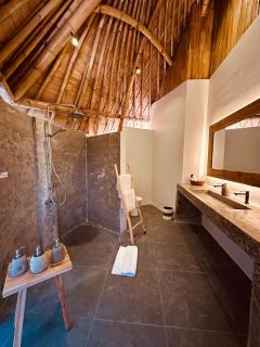 Green Poya Resort and Spa - 4