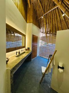 Green Poya Resort and Spa - 2